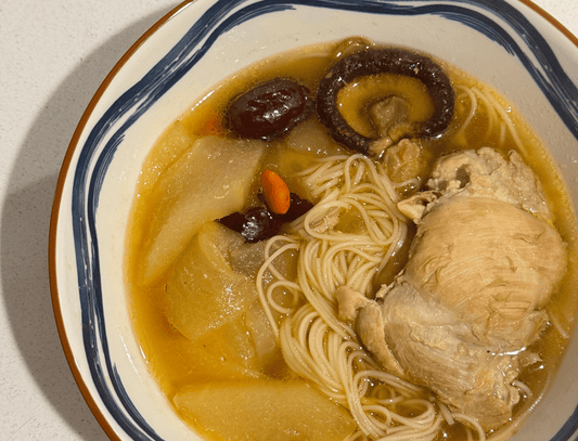 “Almost” Waterless Sesame Chicken Soup - Herbal Craft